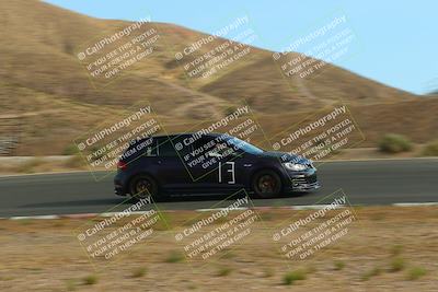 media/Jun-01-2025-CalClub SCCA (Sun) [[eae223c5dd]]/Group 1/Track Event 5/